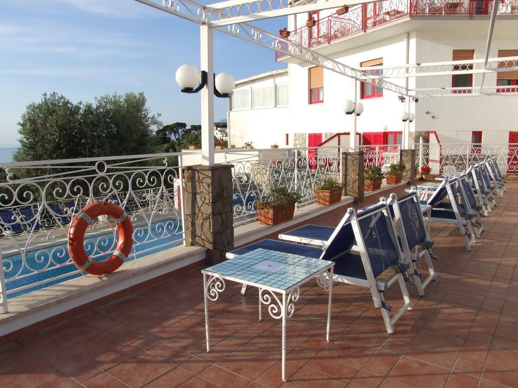 Hotel Dania Σορέντο Εξωτερικό φωτογραφία