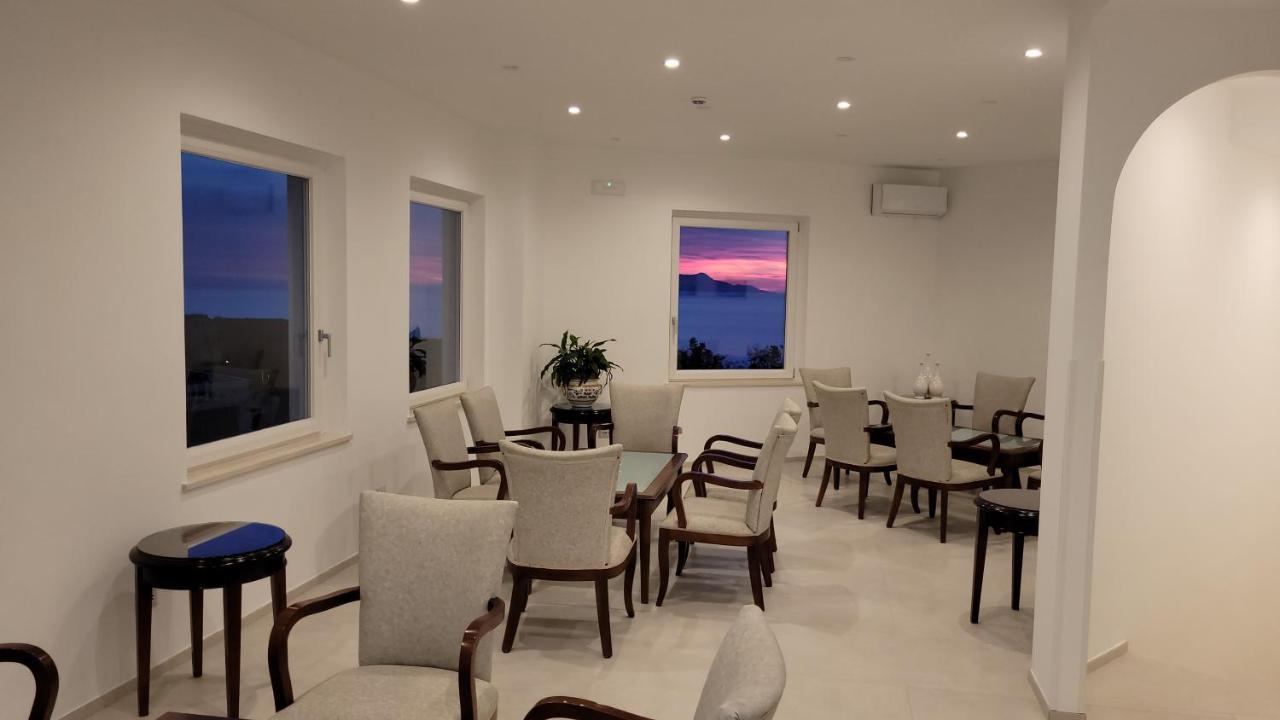 Hotel Dania Σορέντο Εξωτερικό φωτογραφία