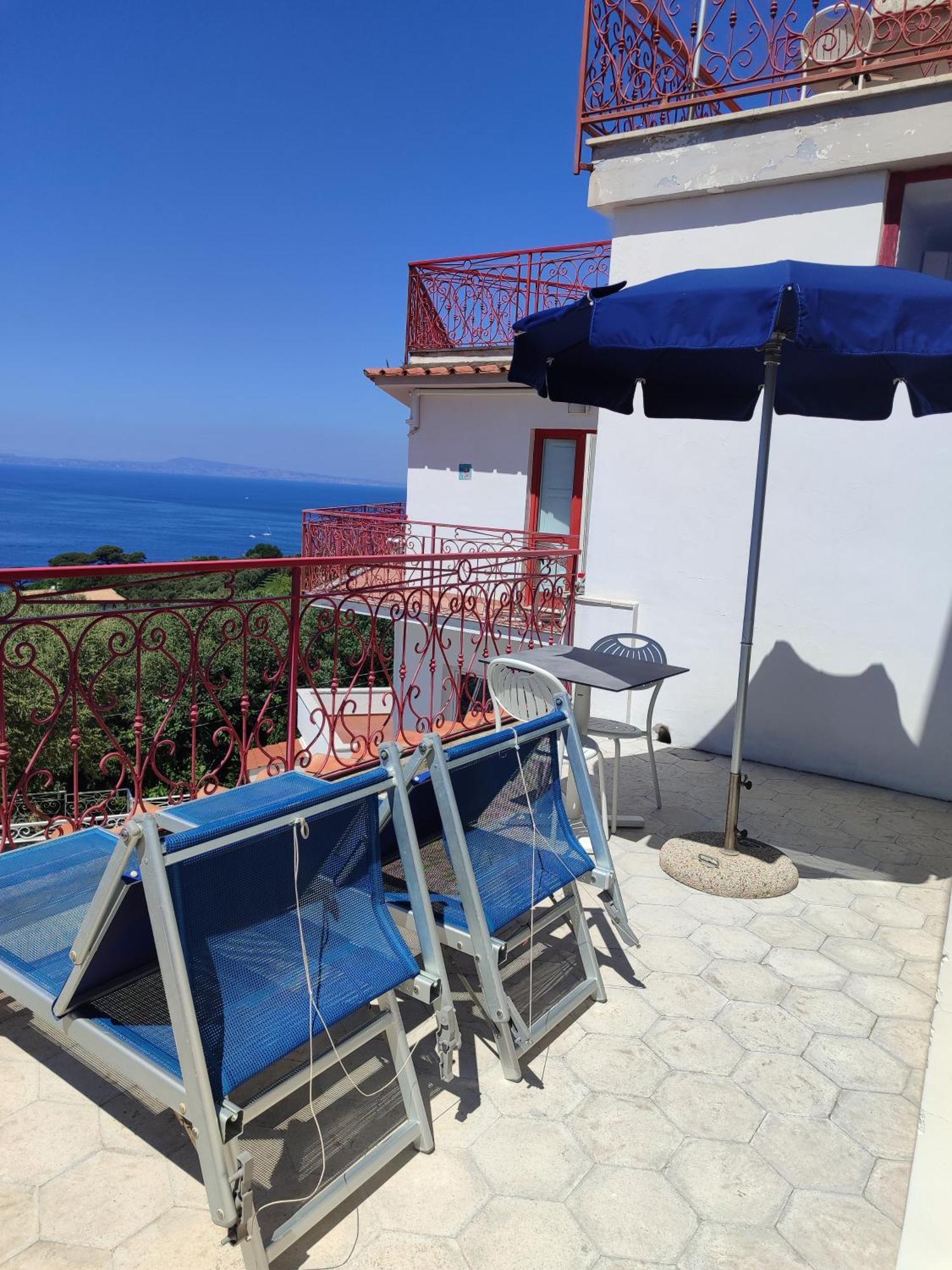 Hotel Dania Σορέντο Εξωτερικό φωτογραφία