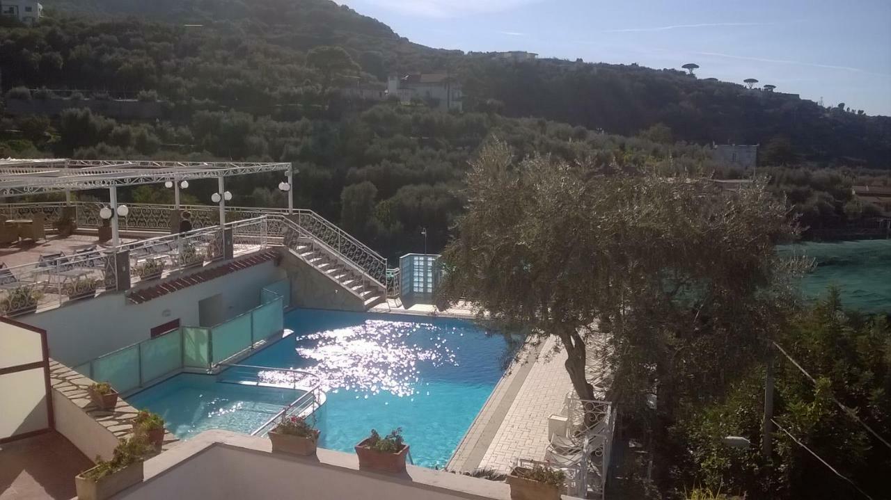 Hotel Dania Σορέντο Εξωτερικό φωτογραφία