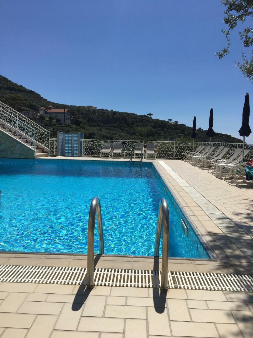 Hotel Dania Σορέντο Εξωτερικό φωτογραφία