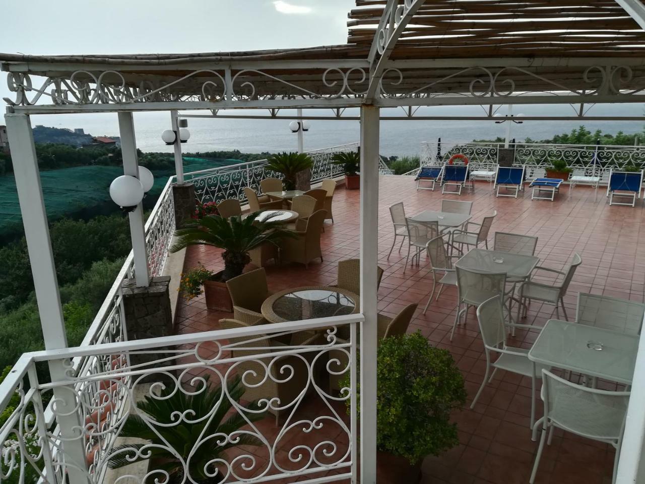 Hotel Dania Σορέντο Εξωτερικό φωτογραφία