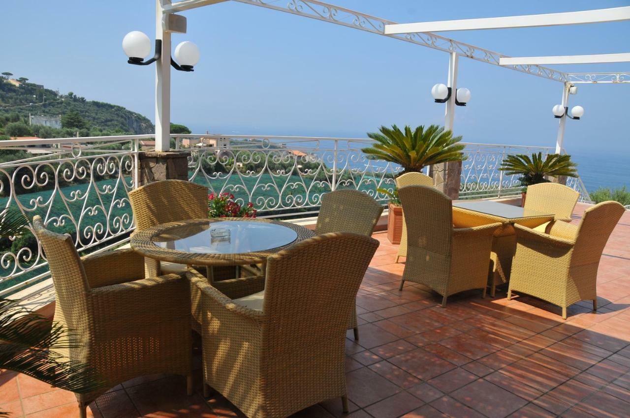 Hotel Dania Σορέντο Εξωτερικό φωτογραφία